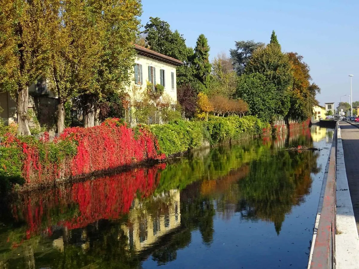 Lovely Terrace Apartment Milan Italie